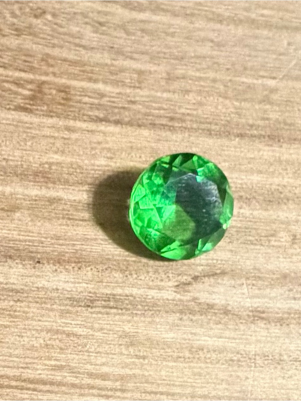 Green Round Faceted Moldavite Gemstone 5 cts